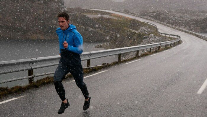 this image shows Sportswear for Winter Workouts